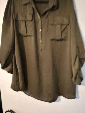 Mossimo Supply Co. Olive Green Utility Button-Front Blouse
